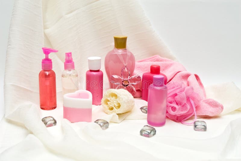 Productos de belleza rosados imágenes de archivo libres de regalías Productos de belleza rosados imágenes de archivo libres de regalías
