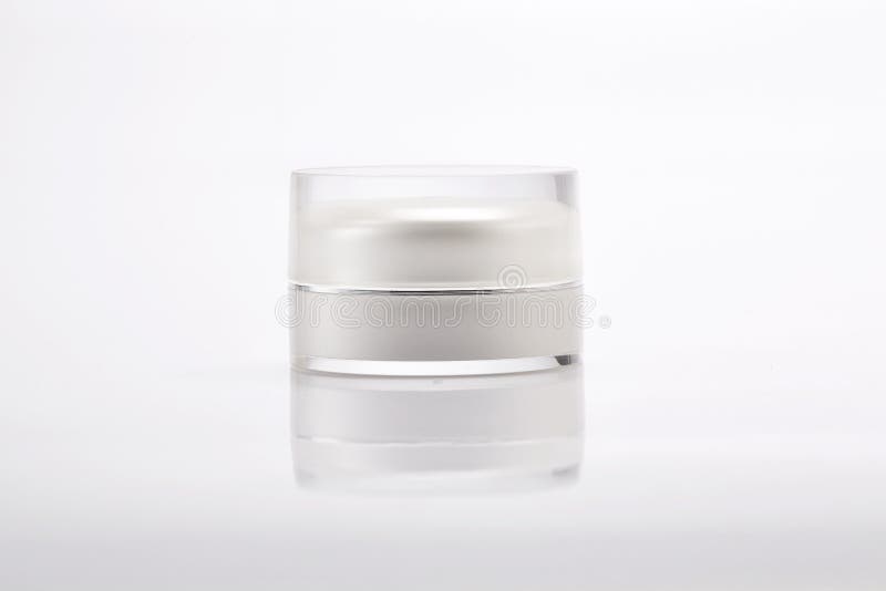 Produit cosmétique image libre de droits Produit cosmétique image libre de droits