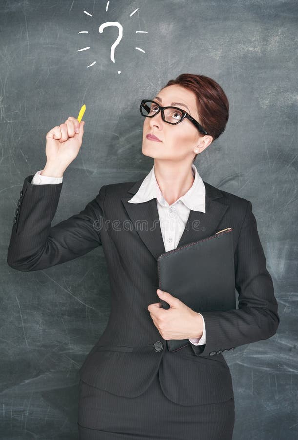 Professeur réfléchi avec le signe de question photos libres de droits