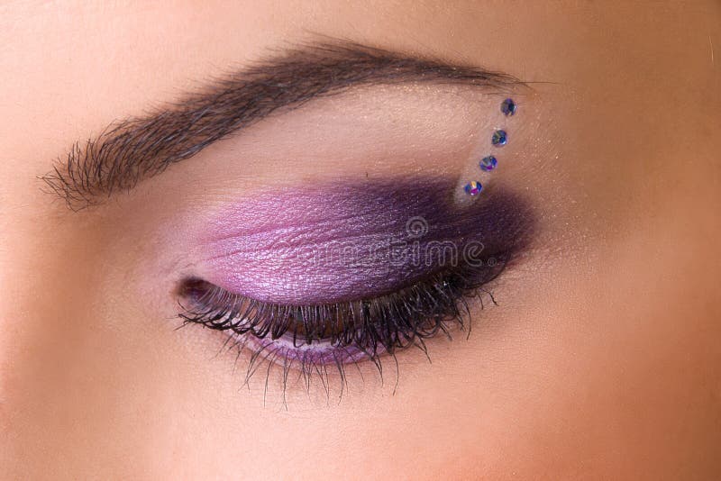 Professional make-up in purple