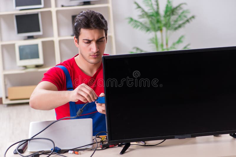 5 Best Vendors For Television Repair In Singapore (2026)