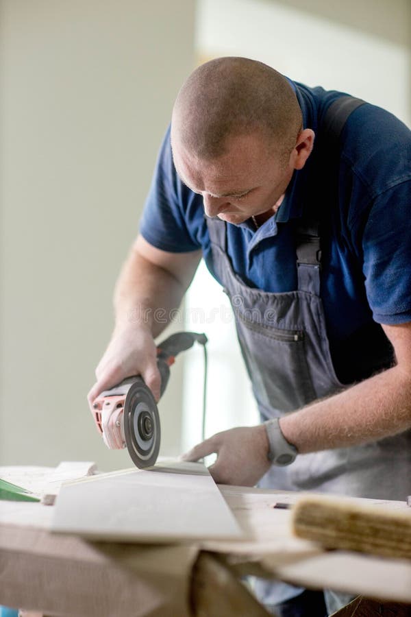 Villa Painting Services Dubai Best 1 |For free Quot Call 050 171 8758