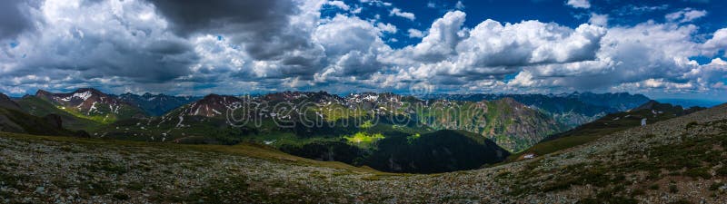 Projete a opinião da parte superior, tiro panorâmico de Pass Colorado fotografia de stock Projete a opinião da parte superior, tiro panorâmico de Pass Colorado fotografia de stock