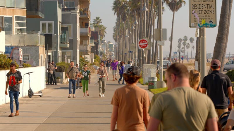Promenade océanique à venice beach los angeles états-unis 5 novembre 2023 banque de vidéos