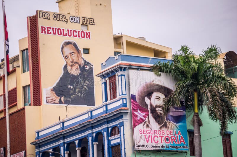 Propagandaaffiches voor Cubaanse revolutie in Santiago de Cuba stock afbeelding Propagandaaffiches voor Cubaanse revolutie in Santiago de Cuba stock afbeelding