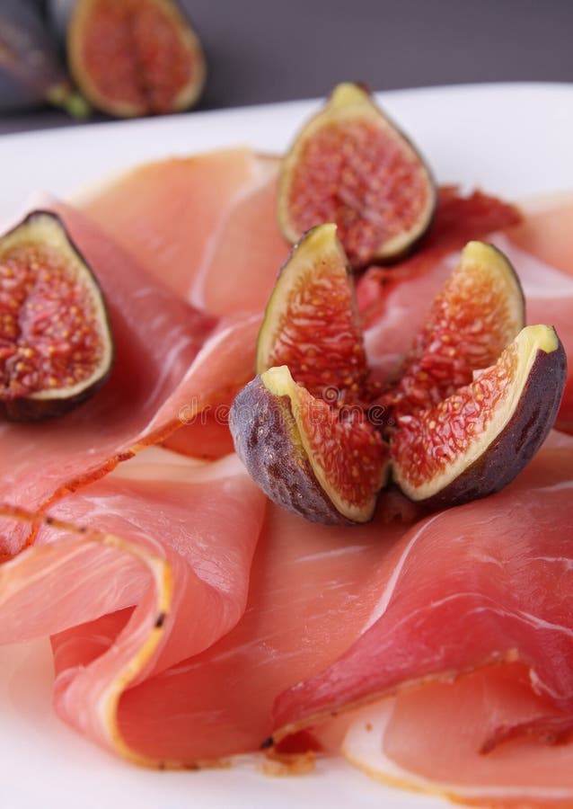 Prosciutto ham and figs