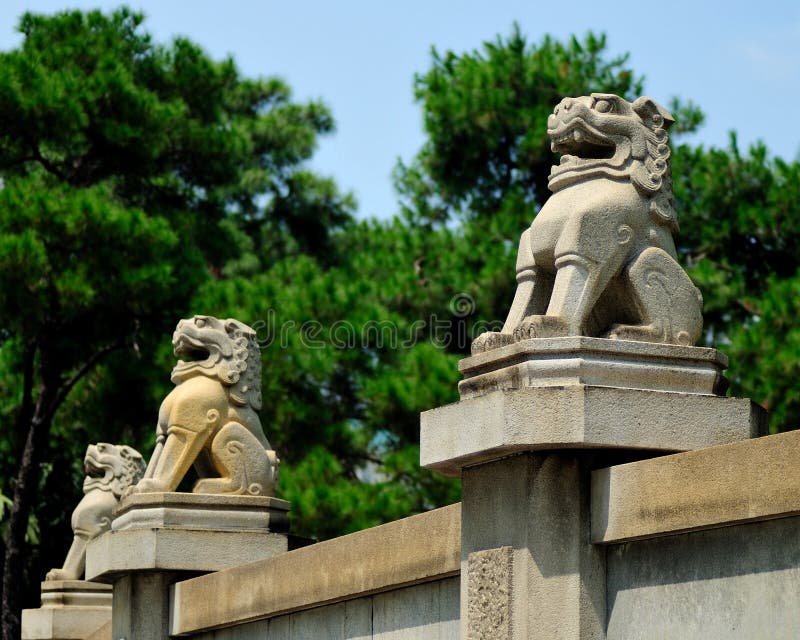 Protective Lions at Martyrs Park