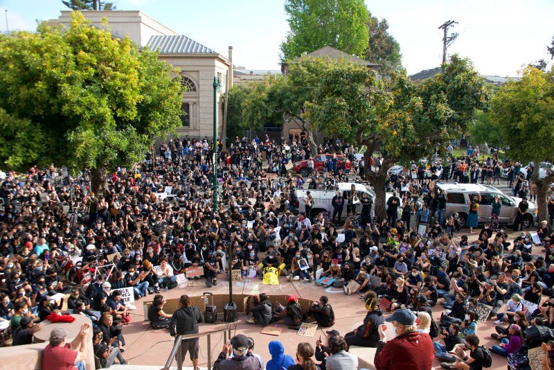 Alameda, CA - June 5, 2020: Protestors participating in  the George Floyd Black Lives Matter protest in Alameda, Rally at City Hall after marching from Encinal High School to City Hall. Alameda, CA - June 5, 2020: Protestors participating in  the George Floyd Black Lives Matter protest in Alameda, Rally at City Hall after marching from Encinal High School to City Hall