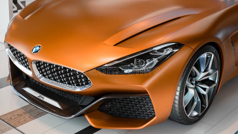 Prototipo della terza generazione seguente della nuova automobile di BMW Z4 fotografia stock libera da diritti Prototipo della terza generazione seguente della nuova automobile di BMW Z4 fotografia stock libera da diritti