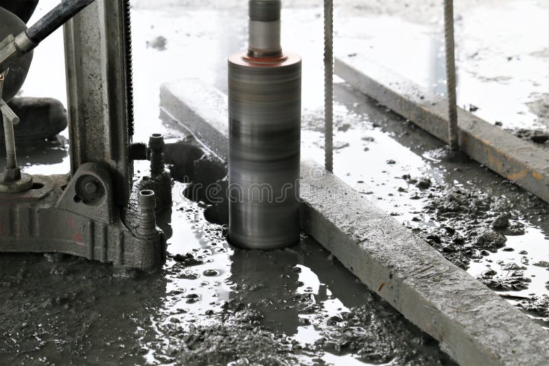Prover av vägasfalt från betong för borrmaskin med diamantborrkärna
