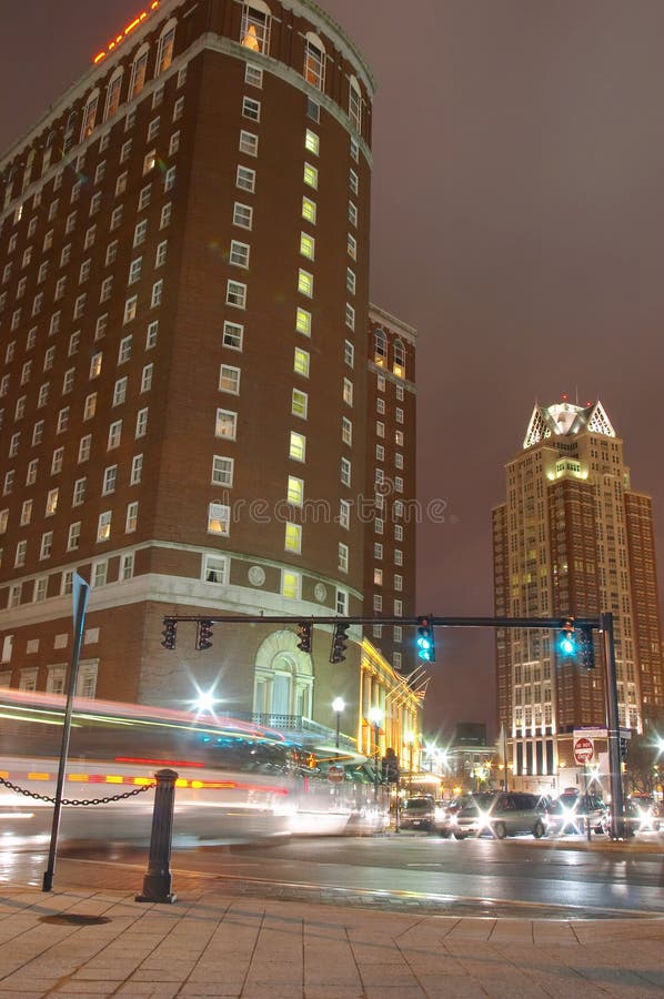 Providence, ville du centre du Rhode Island la nuit. photo stock Providence, ville du centre du Rhode Island la nuit. photo stock