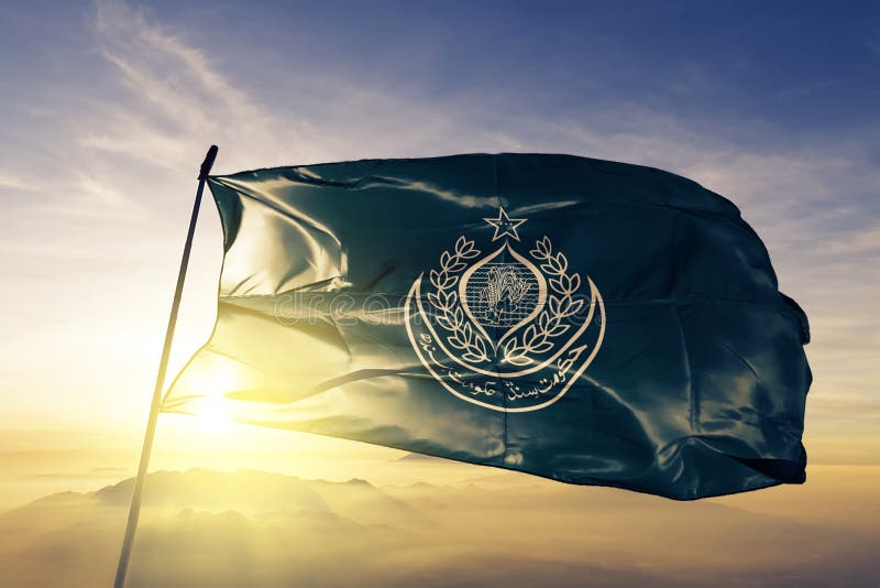 Province de Sind du tissu de tissu de textile de drapeau du Pakistan ondulant sur le brouillard supérieur de brume de lever de so illustration libre de droits Province de Sind du tissu de tissu de textile de drapeau du Pakistan ondulant sur le brouillard supérieur de brume de lever de so illustration libre de droits