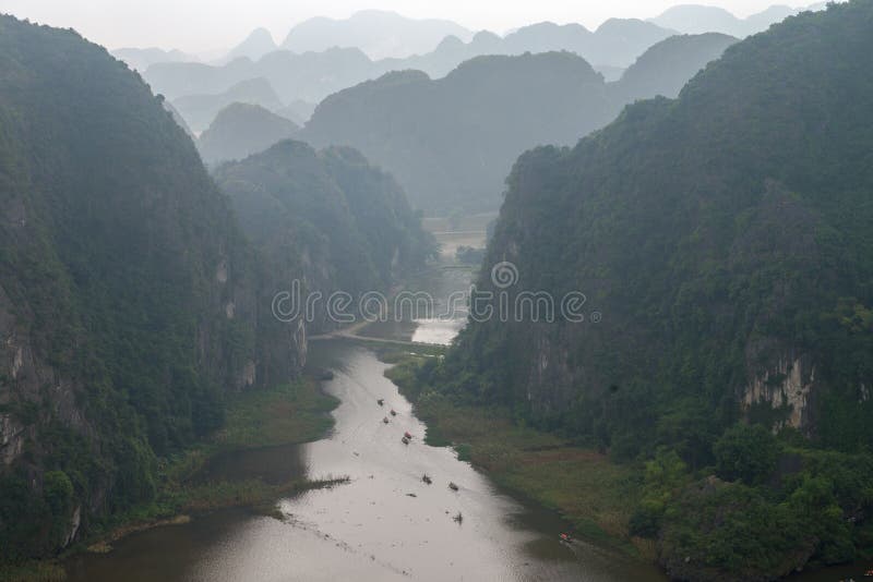 Província de Hang Mua Temple Ninh Binh, Ha Noi Vietnam Dec 2018 foto de stock Província de Hang Mua Temple Ninh Binh, Ha Noi Vietnam Dec 2018 foto de stock