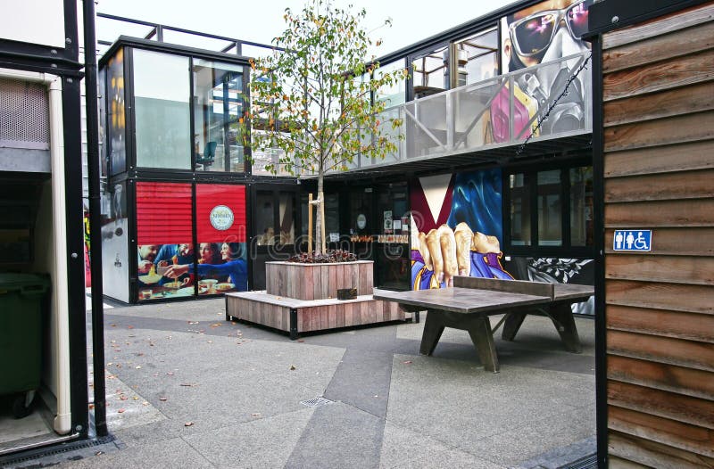 Proyecto al por menor al aire libre contemporáneo del cuarto encajonado en Christchurch, Nueva Zelanda imagenes de archivo Proyecto al por menor al aire libre contemporáneo del cuarto encajonado en Christchurch, Nueva Zelanda imagenes de archivo