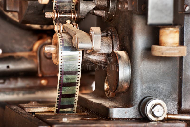 Proyector de película viejo imágenes de archivo libres de regalías Proyector de película viejo imágenes de archivo libres de regalías