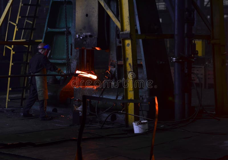 Przemysł ciężki metalurgiczna roślina iskrzy piecowego metall Roślina dla produkcji stal obraz stock Przemysł ciężki metalurgiczna roślina iskrzy piecowego metall Roślina dla produkcji stal obraz stock
