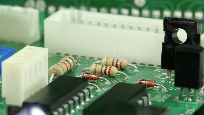 Puce de microcircuit avec les composants électroniques