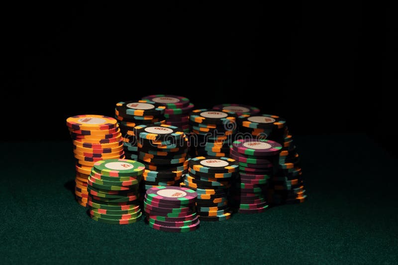 Puces de tisonnier de casino photographie stock Puces de tisonnier de casino photographie stock