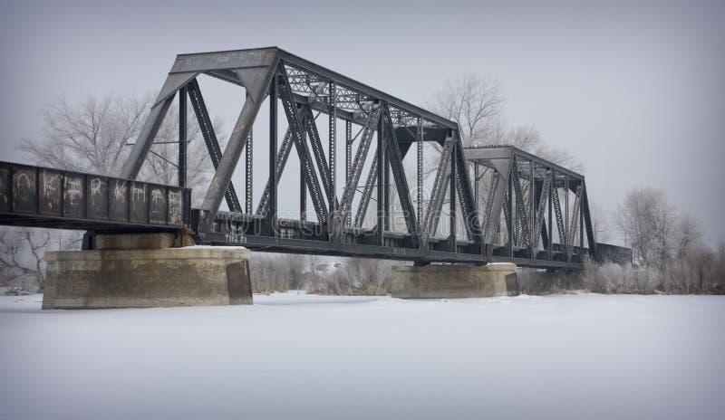 Puente de Invierno imagen de archivo libre de regalías