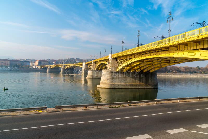 View of the Margaret Bridge in Budapest, Hungary, connecting Buda and Pest across the Danube river and linking Margaret Island. View of the Margaret Bridge in Budapest, Hungary, connecting Buda and Pest across the Danube river and linking Margaret Island