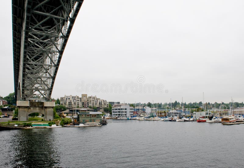 Puente Seattle de la aurora fotos de archivo libres de regalías Puente Seattle de la aurora fotos de archivo libres de regalías
