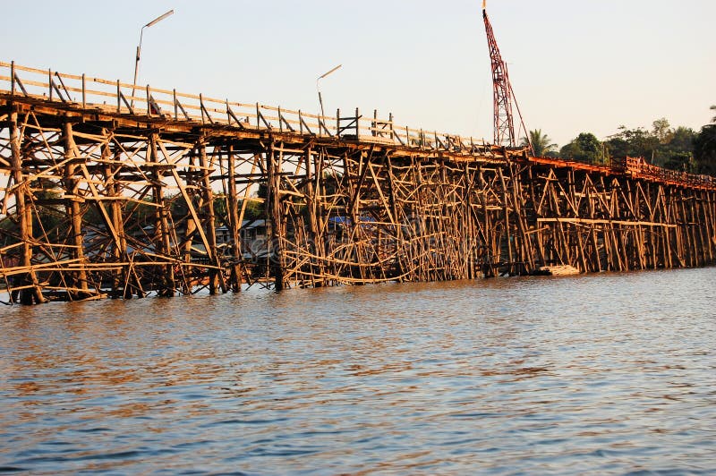 Resultado de imagen para el Puente de Uttamanusorn