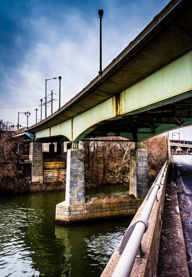 Puentes Sobre El Río De Schuylkill En Philadelphia, Pennsylvania Foto