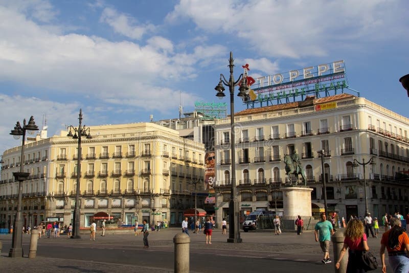 Puerta Del Sol, Madrid