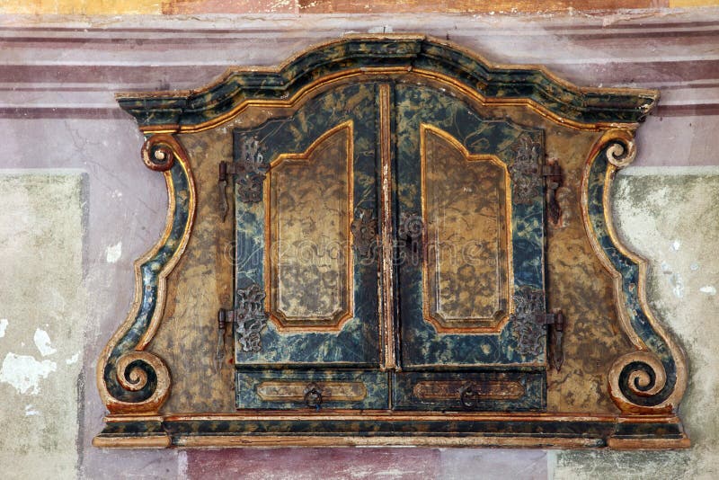 Puerta Del Tabernáculo En El Altar De La Virgen María En La Catedral De