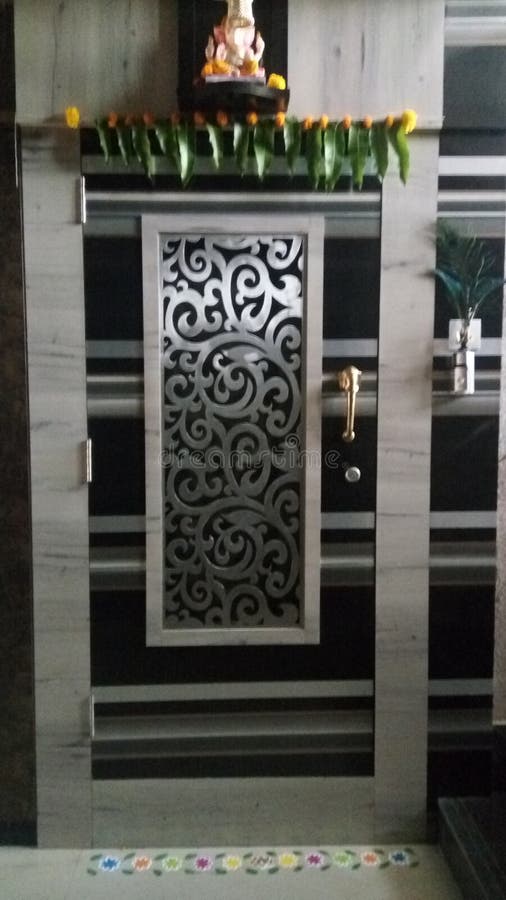 Puerta india del diseñador de la seguridad imágenes de archivo libres de regalías Puerta india del diseñador de la seguridad imágenes de archivo libres de regalías
