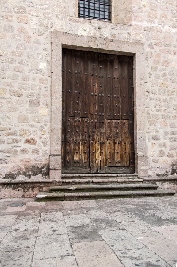 Puertas De Morelia Colonial Michoacan , México Foto de archivo Imagen
