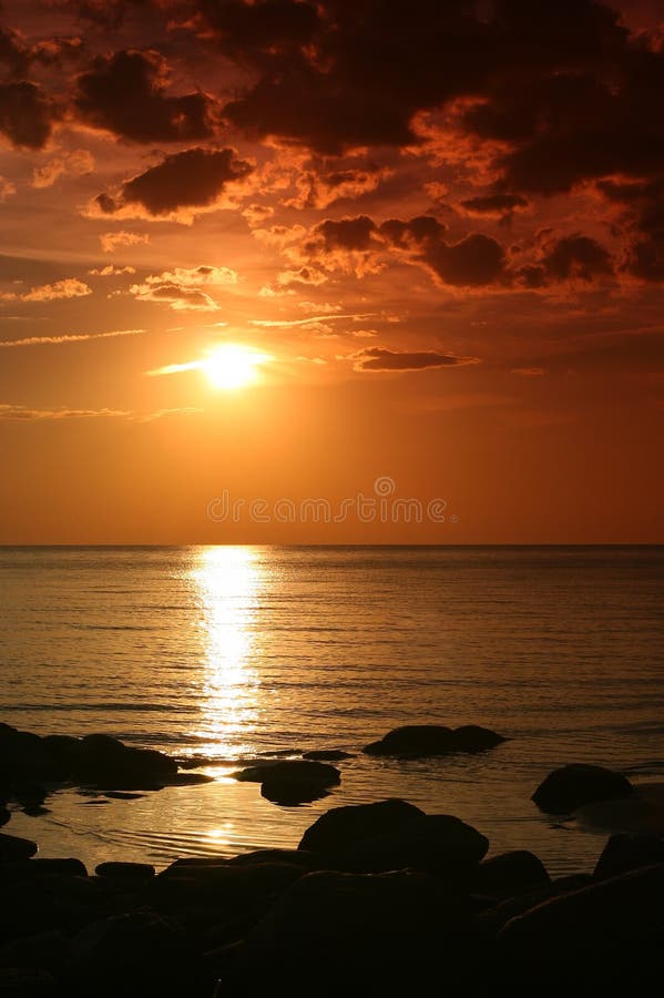 Puesta del sol fotografía de archivo