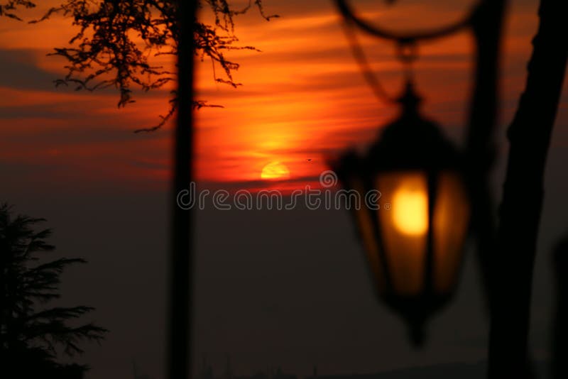 Puesta del sol de Romantics fotografía de archivo libre de regalías Puesta del sol de Romantics fotografía de archivo libre de regalías