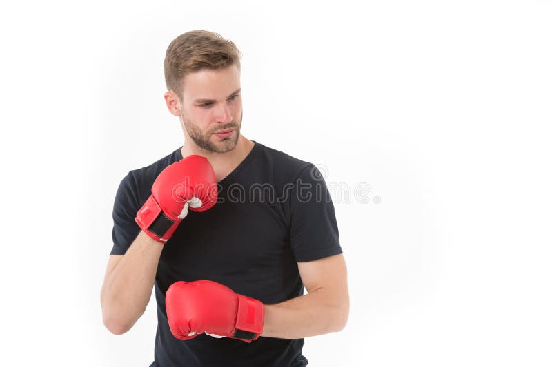Pugile sicuro Addestramento dello sportivo con i guantoni da pugile Concetto di pugilato Fronte concentrato atleta dell'uomo con immagini stock Pugile sicuro Addestramento dello sportivo con i guantoni da pugile Concetto di pugilato Fronte concentrato atleta dell'uomo con immagini stock