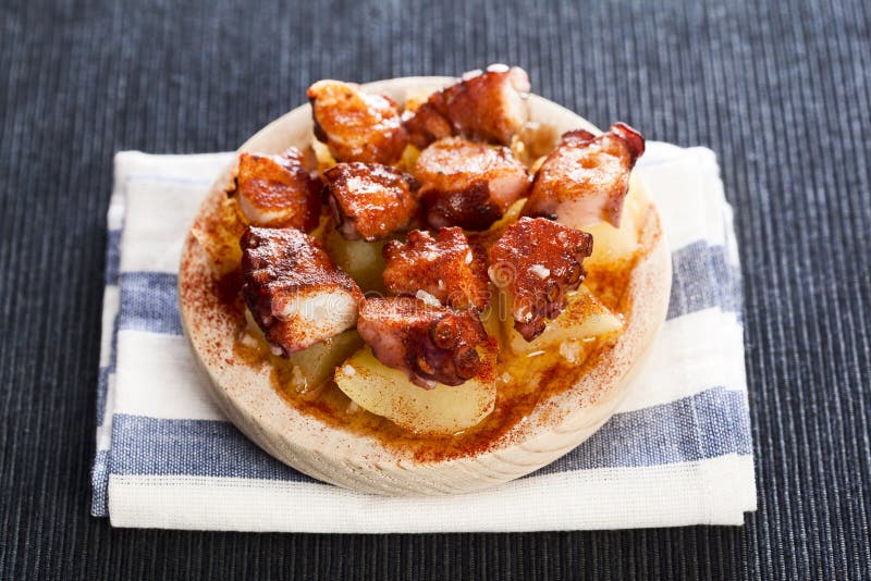 Pulpo a feira stock images