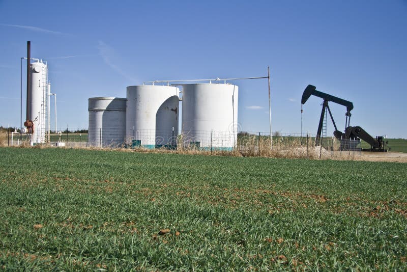 Pump Jack and Tank Farm-6884