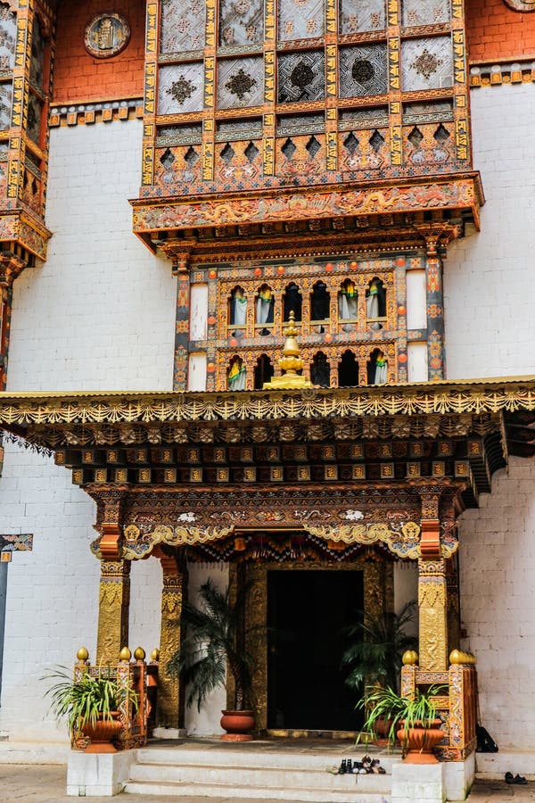 Punakha Dzong Temple (Pungthang Dechen Phodrang Dzong - Palace of Great ...