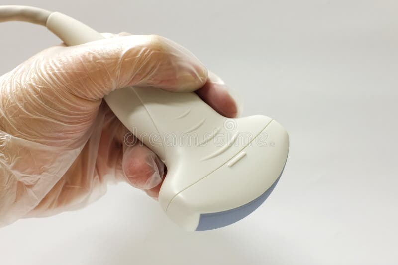 Punta de prueba convexa abdominal moderna del ultrasonido imágenes de archivo libres de regalías Punta de prueba convexa abdominal moderna del ultrasonido imágenes de archivo libres de regalías