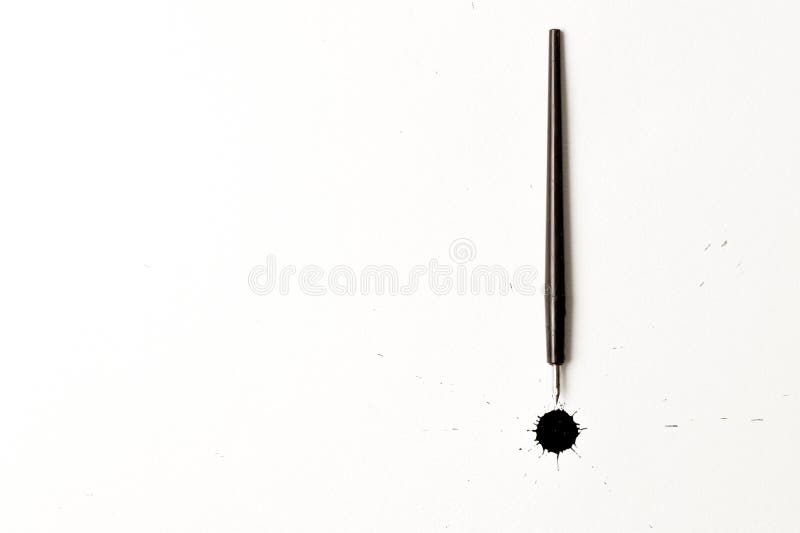 Puntos de la tinta y pluma de la caligrafía foto de archivo libre de regalías Puntos de la tinta y pluma de la caligrafía foto de archivo libre de regalías