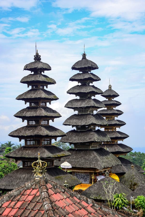 Pura Besakih Temple Hindou Dans Bali  Indon sie Image 