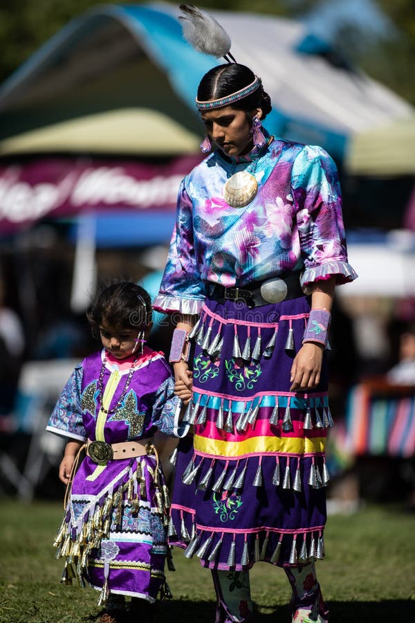 Purple Native Dancers editorial photography. Image of anderson - 128384217