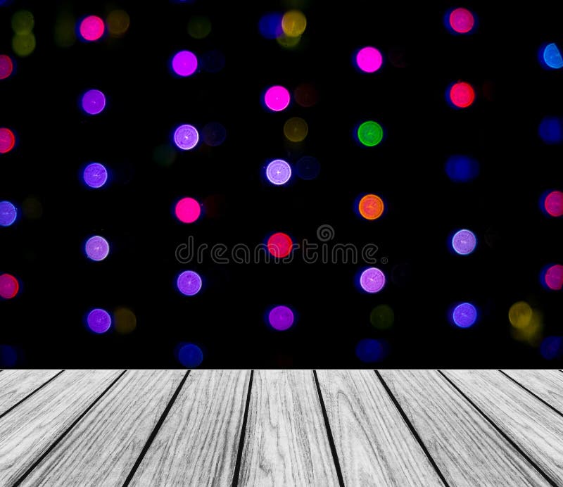 Pusta Drewniana Perspektywiczna platforma z Iskrzastym Abstrakcjonistycznym Kolorowym Round światłem Bokeh Okrąża tło używać jako obrazy royalty free Pusta Drewniana Perspektywiczna platforma z Iskrzastym Abstrakcjonistycznym Kolorowym Round światłem Bokeh Okrąża tło używać jako obrazy royalty free