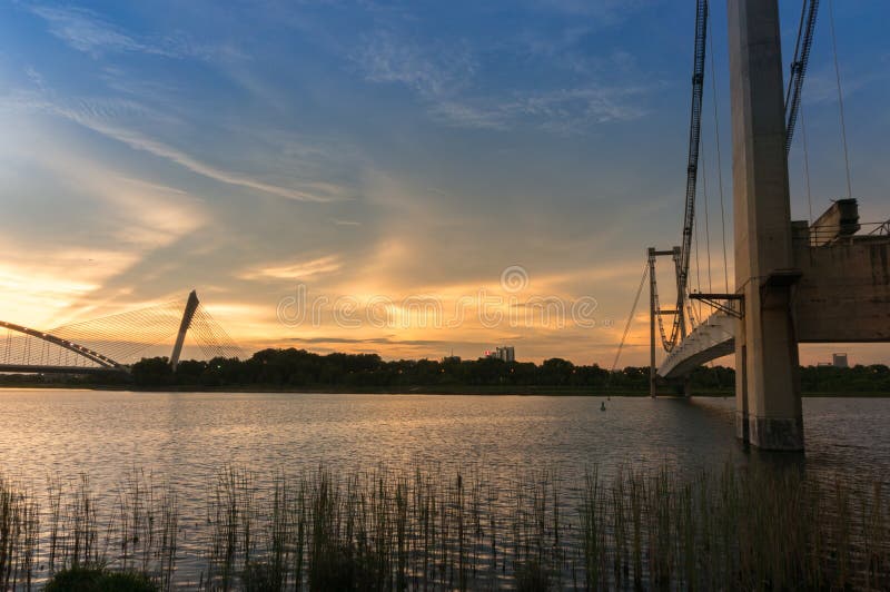 Putrajaya-Sonnenuntergang, Malaysia lizenzfreie stockfotografie Putrajaya-Sonnenuntergang, Malaysia lizenzfreie stockfotografie