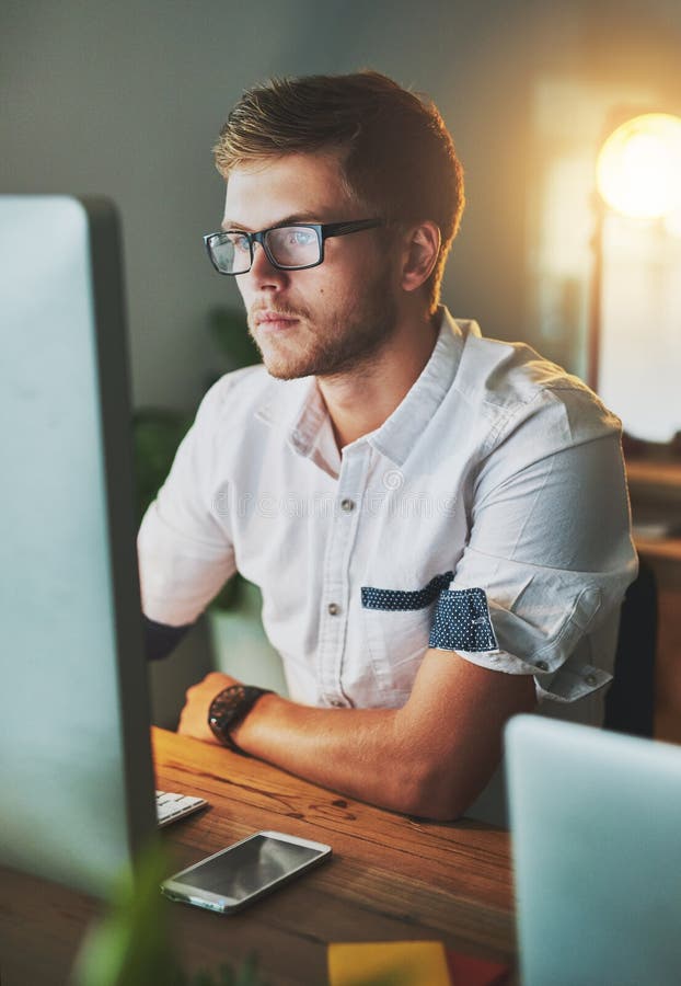 359 Men Wearing Contemporary Glasses Stock Photos Free & RoyaltyFree