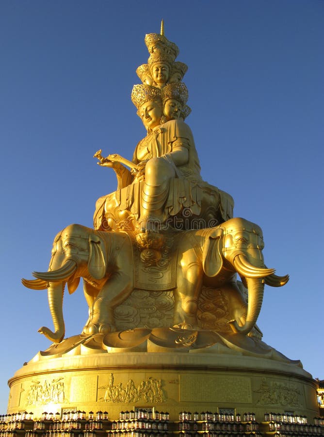 Puxian Buddha Statue