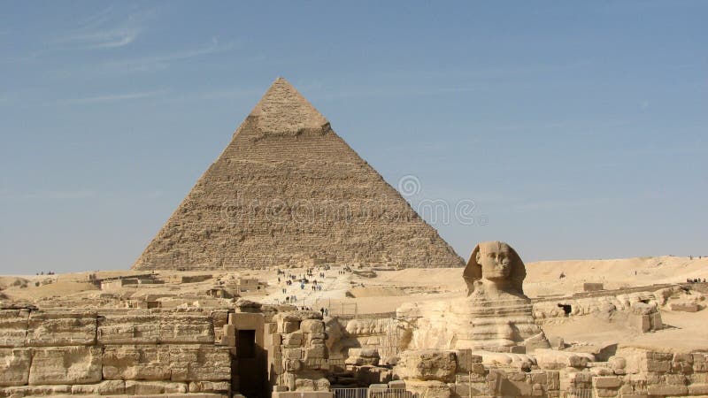 Pyramid av Khafre och den stora sfinxen av Giza royaltyfri foto Pyramid av Khafre och den stora sfinxen av Giza royaltyfri foto