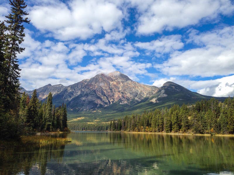 Pyramid Lake stock image. Image of shore, tree, jasper 45422019