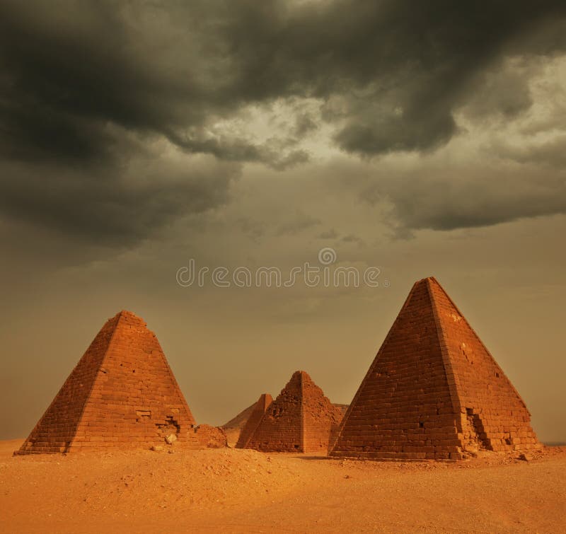 Pyramide in Sudan lizenzfreie stockfotografie Pyramide in Sudan lizenzfreie stockfotografie
