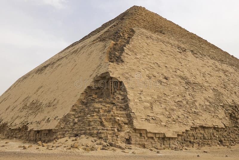 pyramids wonder of the world