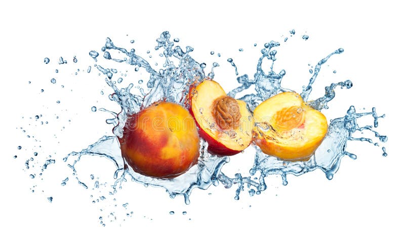 Pêssego no pulverizador da água. foto de stock Pêssego no pulverizador da água. foto de stock